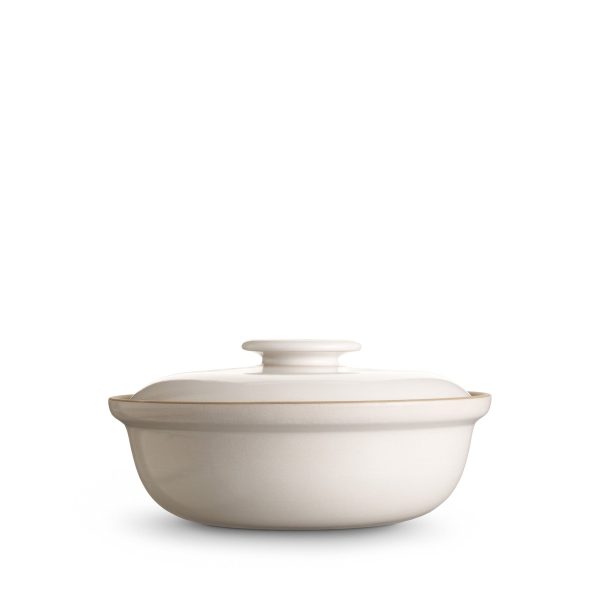 large-covered-serving-dish-opaque-white-heath-ceramics_214-05